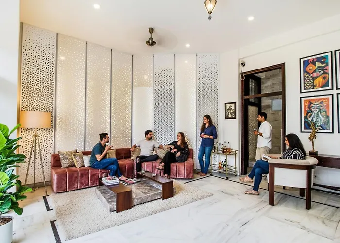 Fabhotel Jaipur Villa